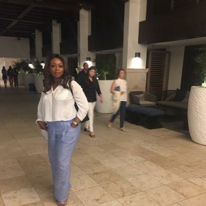 Meet your Posher, Esther